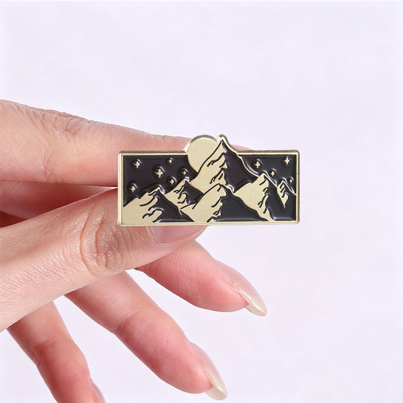 เข็มกลัดเคลือบลายภูเขาและคลื่น - Travel Accessories Jewelry บทวิจารณ์และราคา